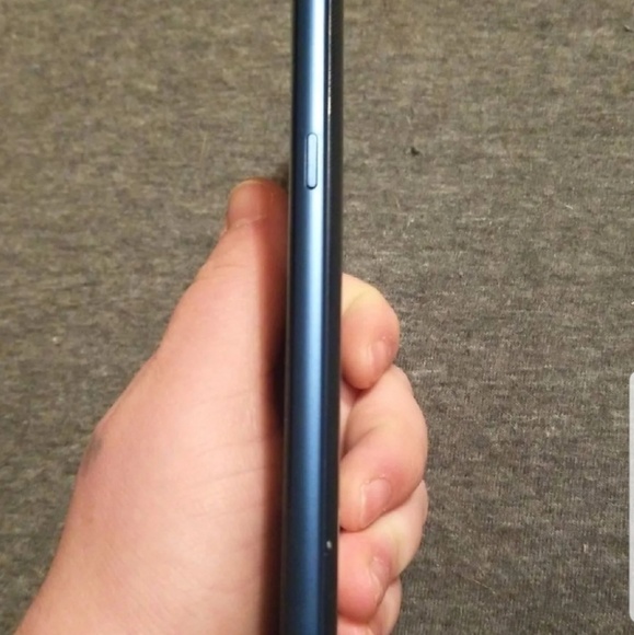 2 lg stylo 4. Straight talk. - Picture 5 of 5